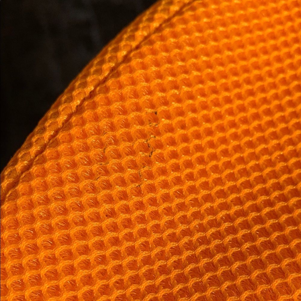 Veuve Clicquot Ice Jacket - Picture 13 of 14